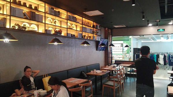 200平方复古风格餐饮店装修设计案例